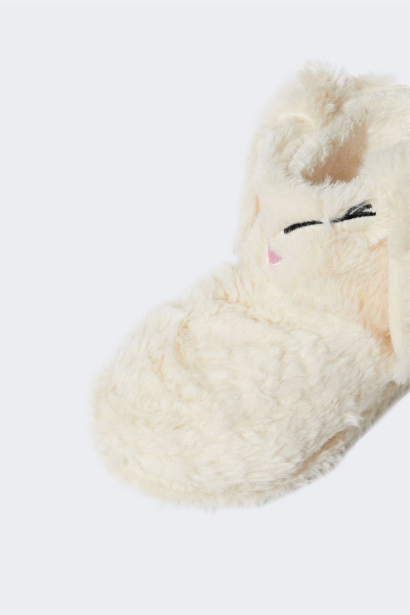 GIRLS & TEENS Ecru Girl Flat Sole Panduf