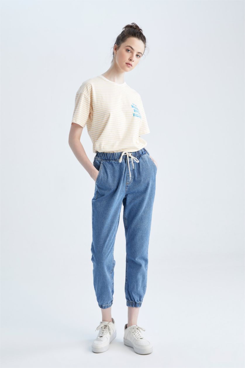 حريمي أزرق بنطلون جوجر بخصر عادي