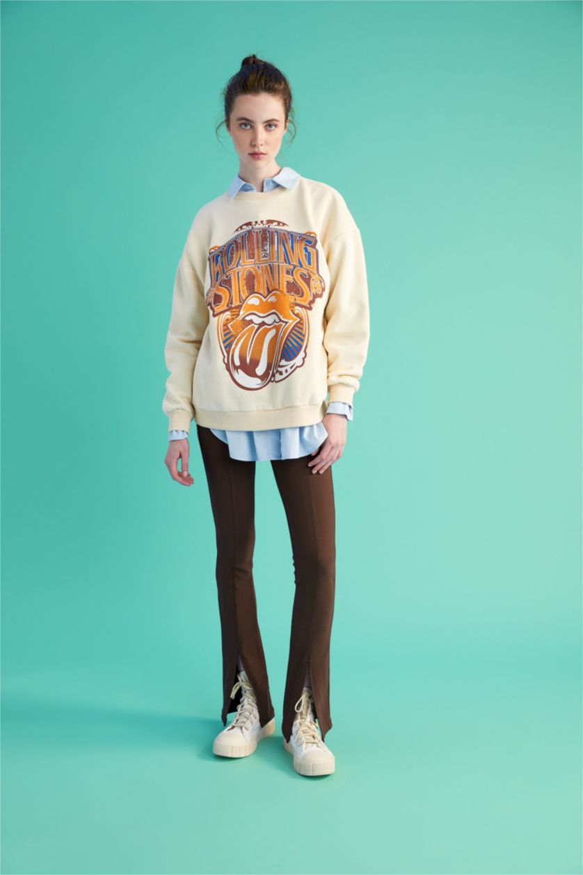 حريمي بني ليجن بخصر عادي طويل