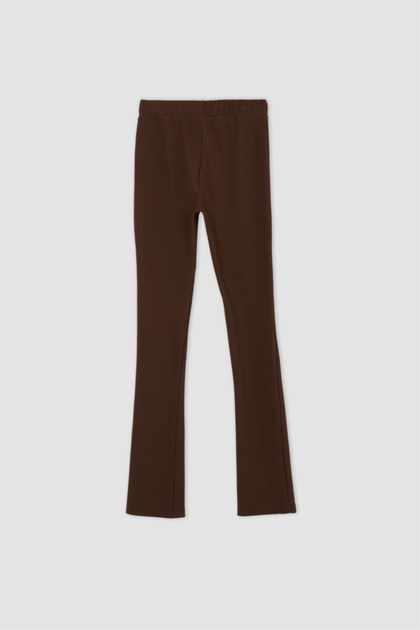 حريمي بني ليجن بخصر عادي طويل