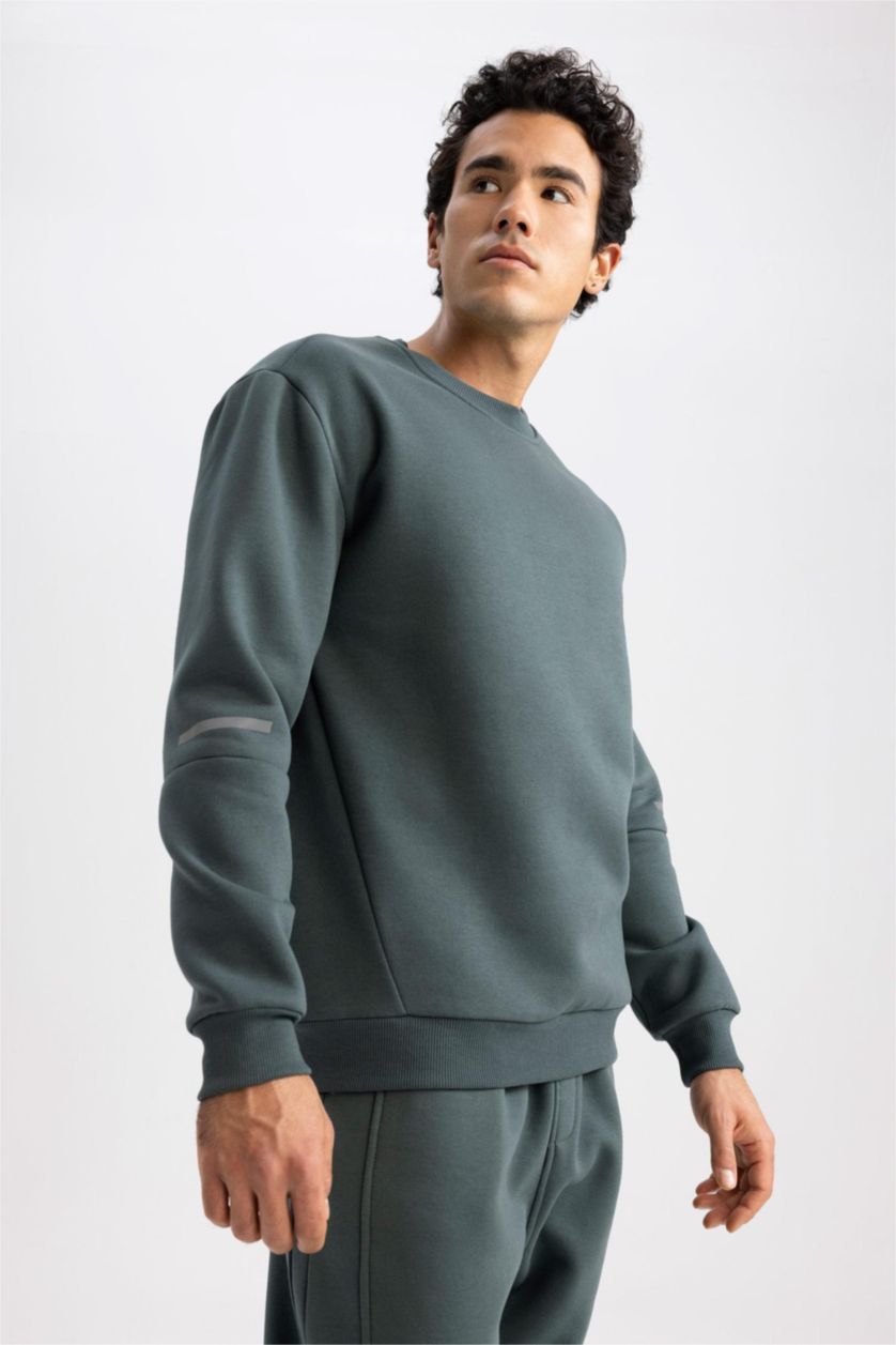 Men Green Standard Fit Thick Sweatshirt Fabric Sweatshirt