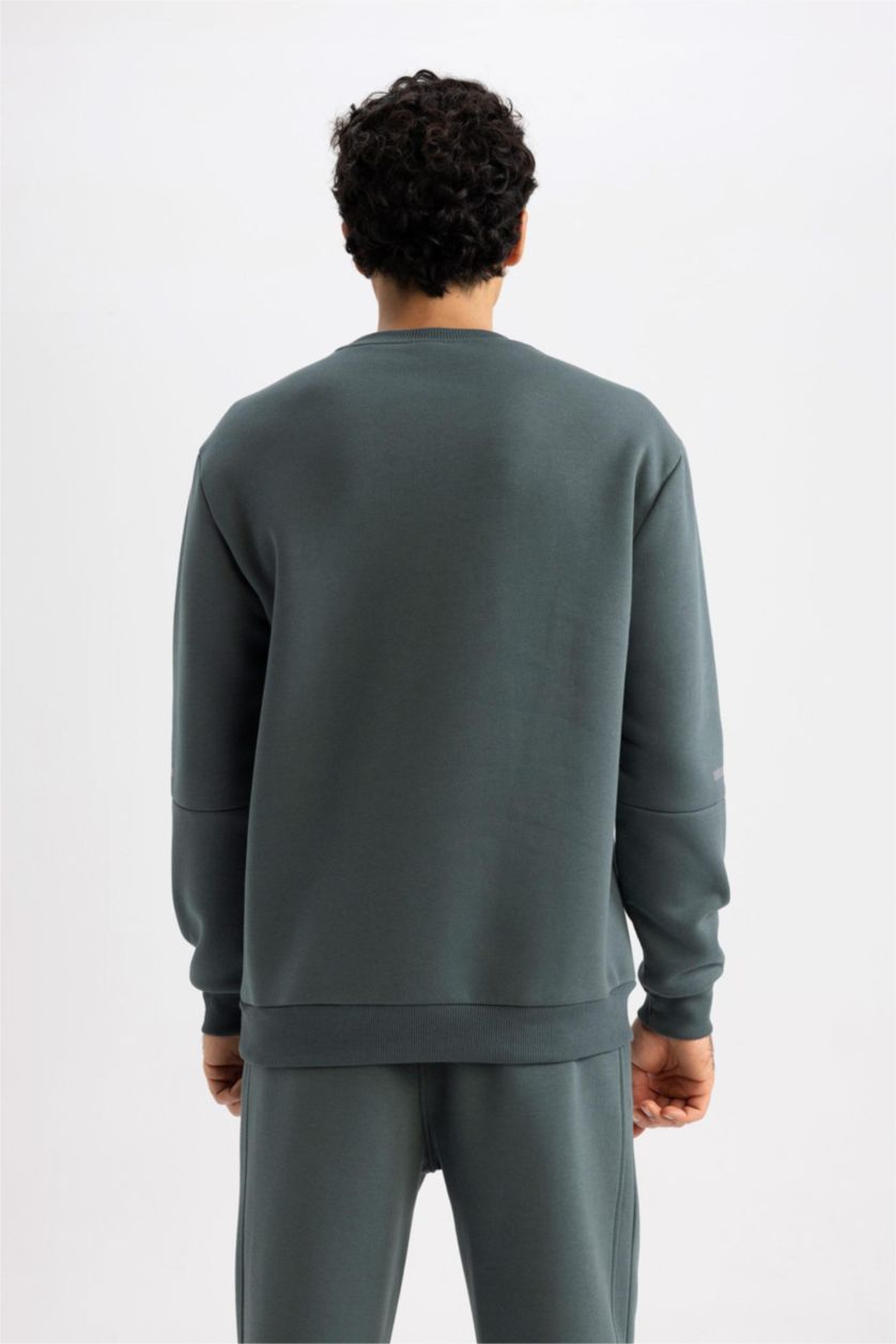Men Green Standard Fit Thick Sweatshirt Fabric Sweatshirt