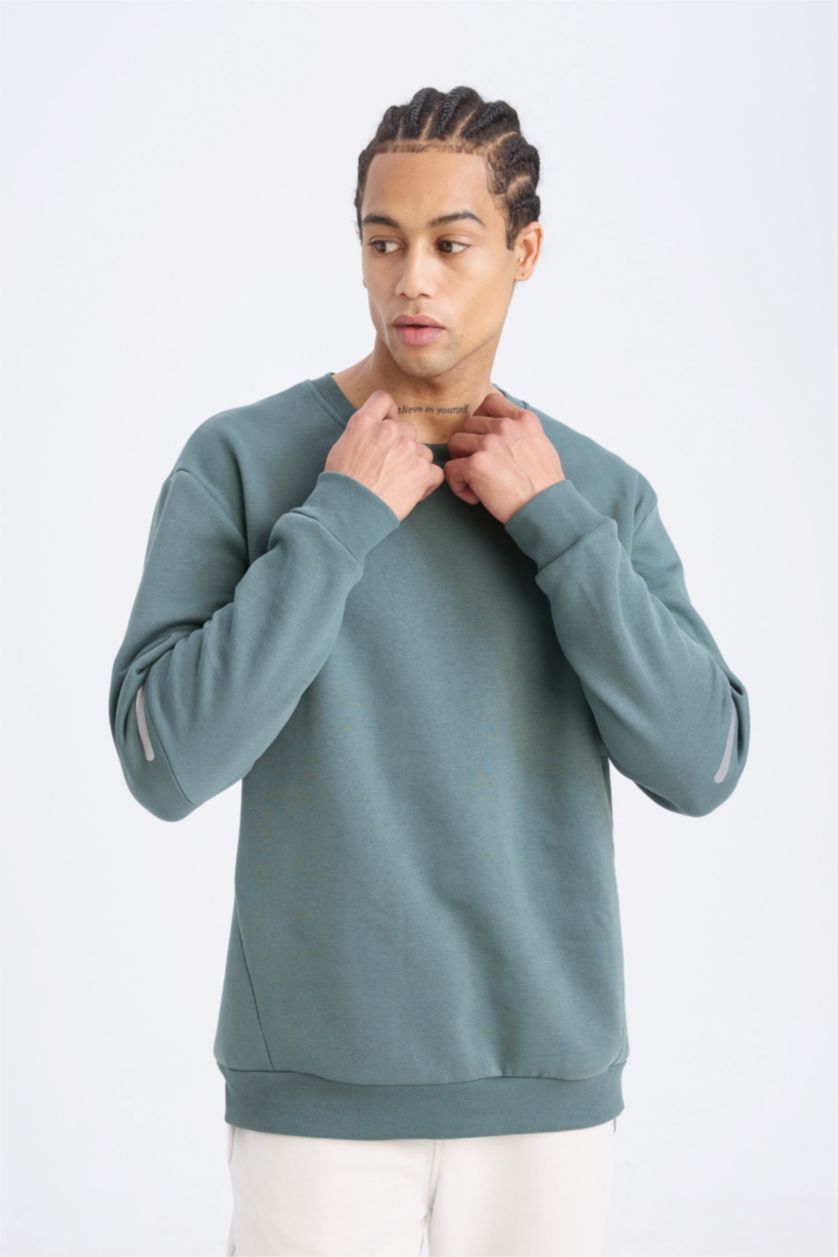 MAN Green DeFactoFit Standard Fit Crew Neck Sweatshirt