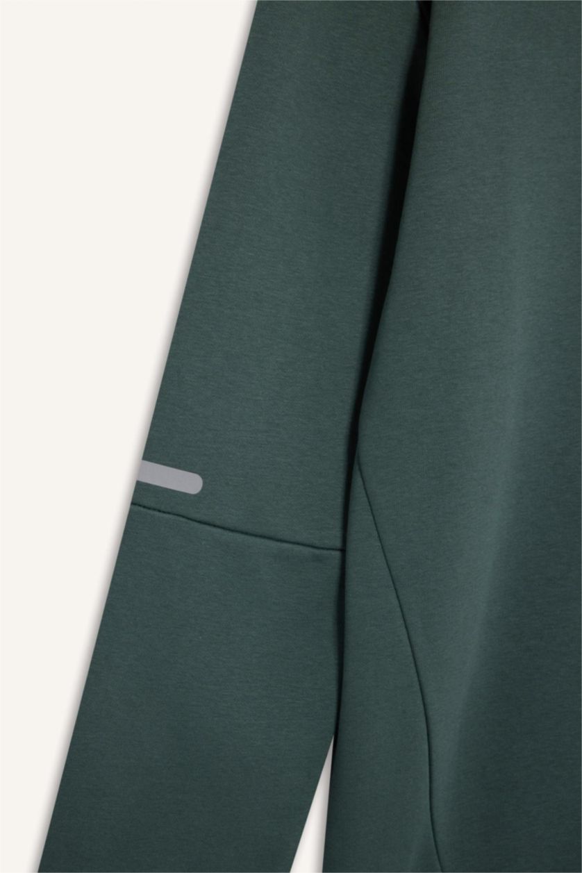 MAN Green DeFactoFit Standard Fit Crew Neck Sweatshirt