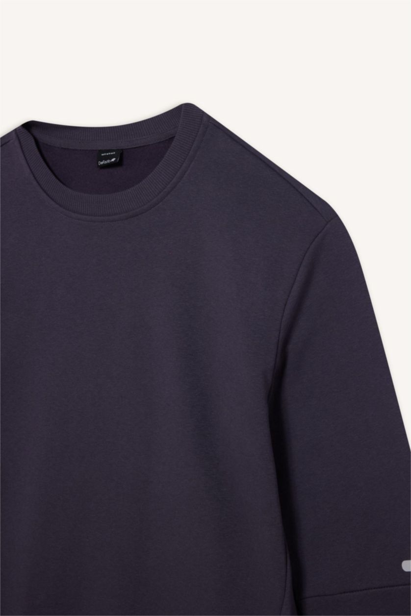 Men Dark Purple Standard Fit Thick Sweatshirt Fabric Sweatshirt