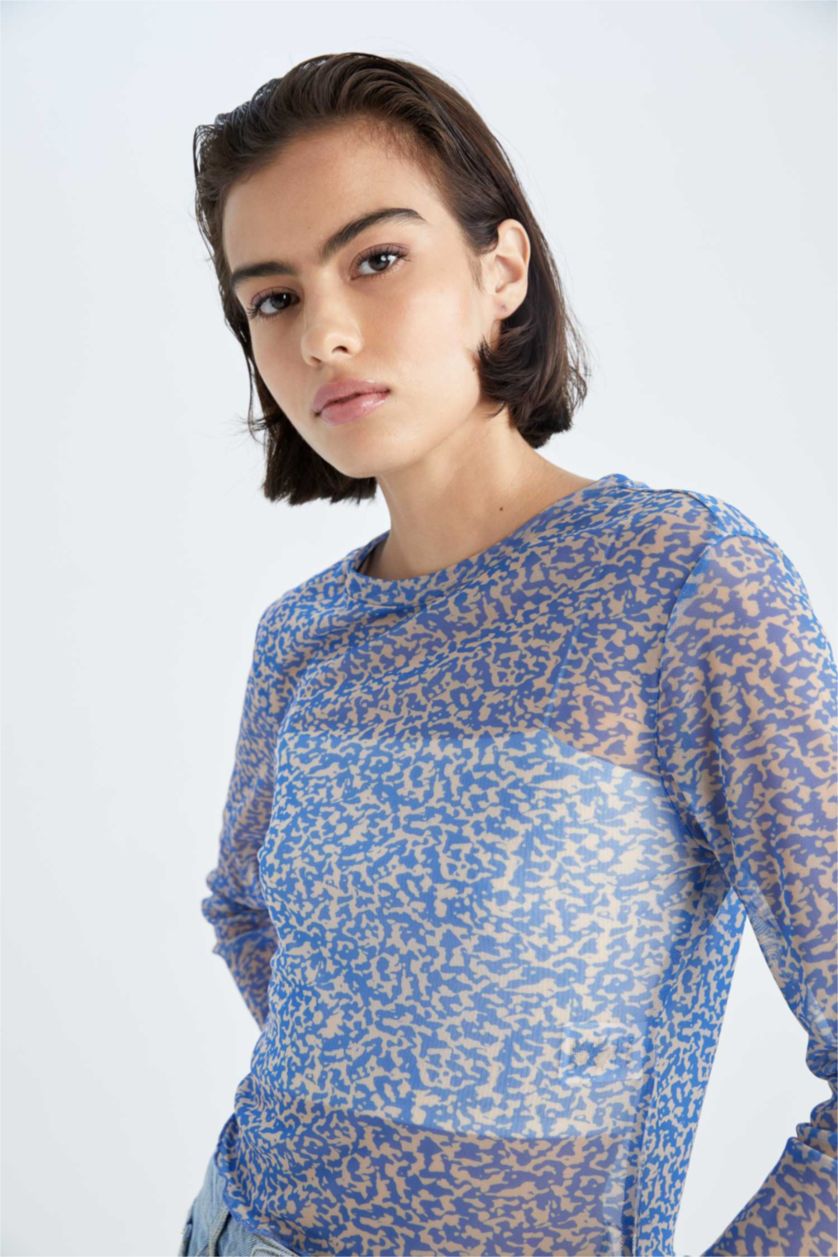 Kadın Mavi Fıtted Bisiklet Yaka Desenli Tül Uzun Kollu Tişört