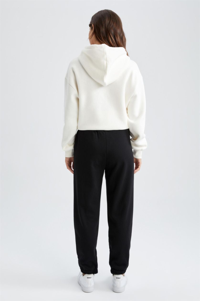 نساء أسود Regular Fit Thick Sweatshirt Fabric Trousers
