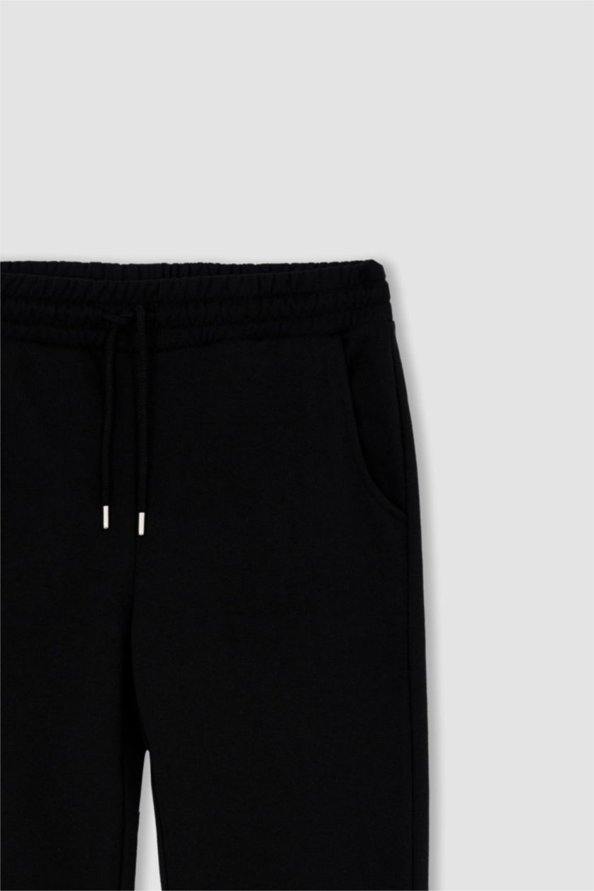نساء أسود Regular Fit Thick Sweatshirt Fabric Trousers