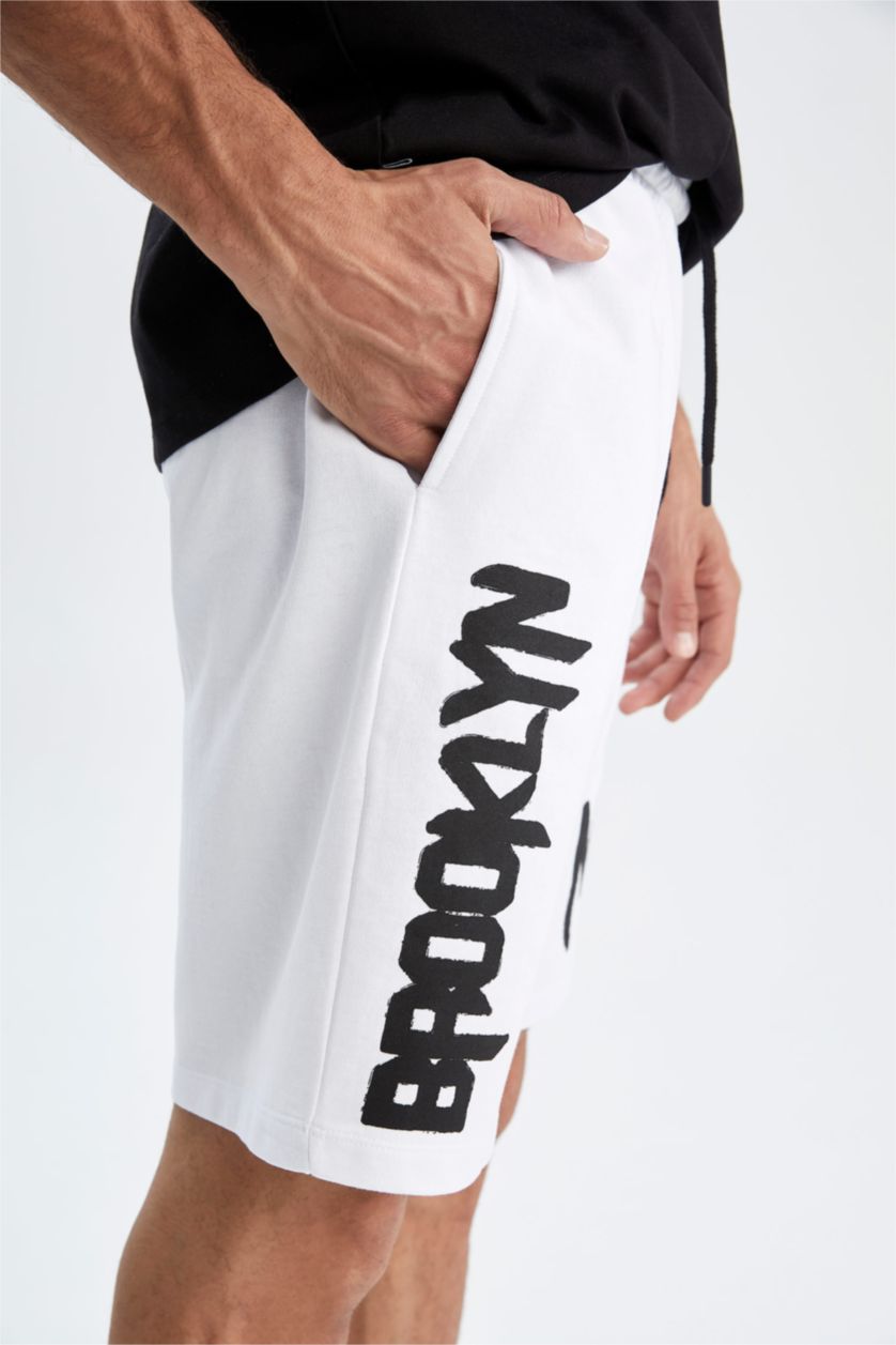Erkek Beyaz Regular Fit Sweatshirt Kumaşı Şort