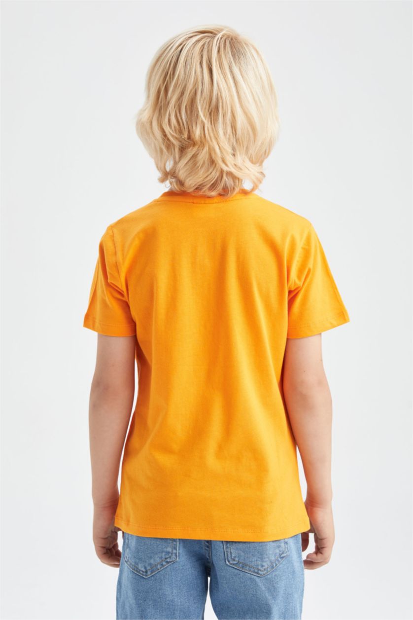 أولادي برتقالي تي شيرت ولادي بقصة عادية وأكمام قصيرة