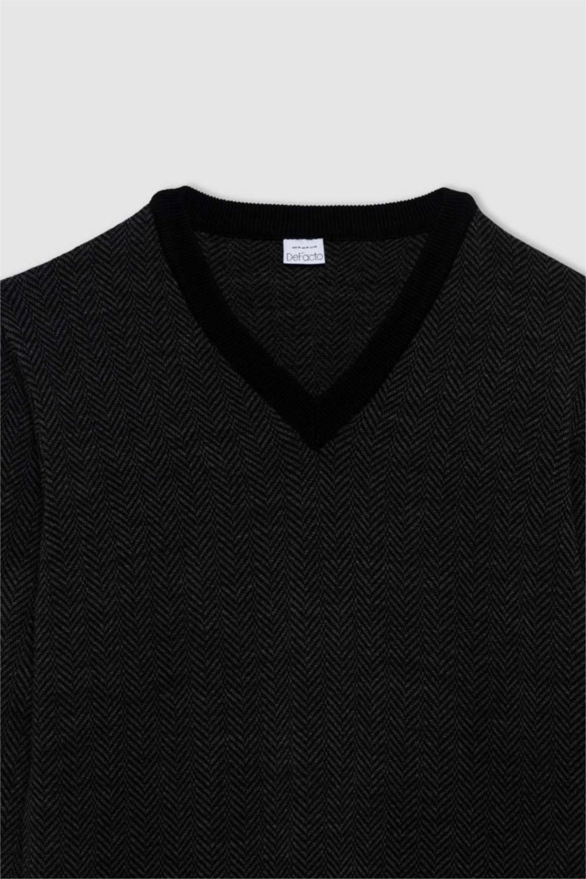 MAN Black Regular Fit V-Neck Knitwear Pullover