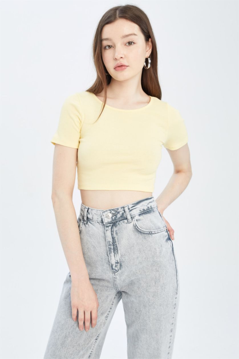 WOMAN Yellow Coool Fitted Crew Neck Short Sleeve Crop T-Shirt