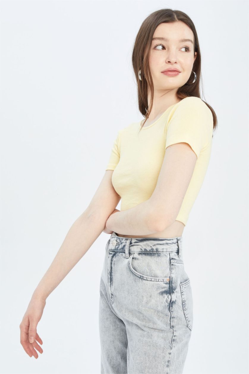 WOMAN Yellow Coool Fitted Crew Neck Short Sleeve Crop T-Shirt