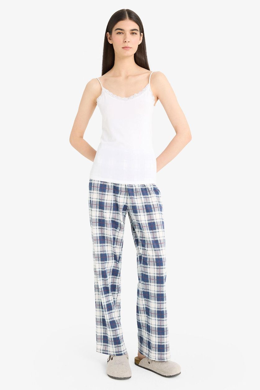 WOMAN White Fall in Love Lace Detailed Thin Strappy Cotton Black Undershirt