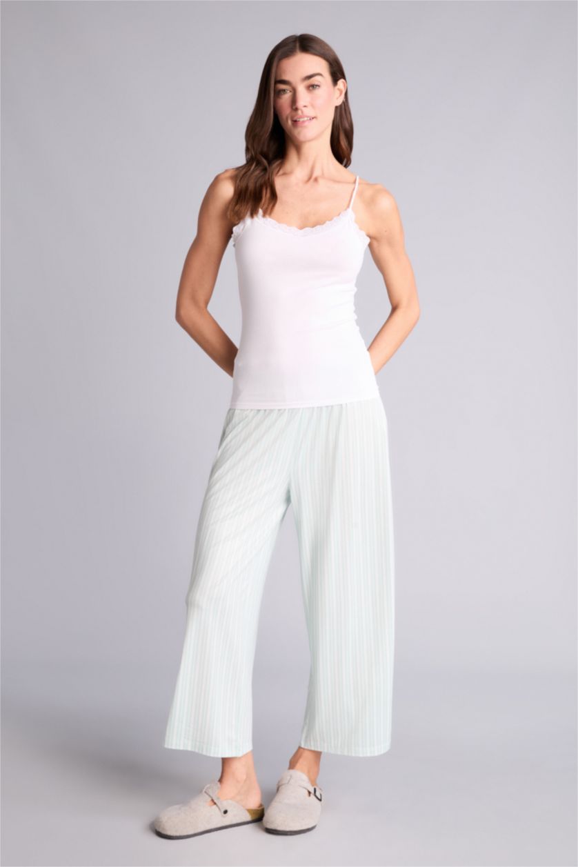 Kadın Beyaz Dantel Detaylı Pamuklu İç Atlet