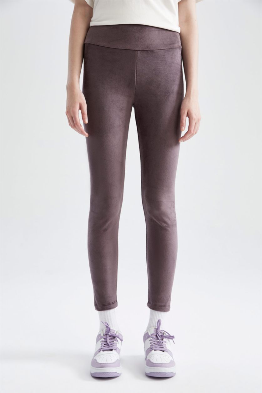 نساء بنفسجي فاتح ليجن مخمل