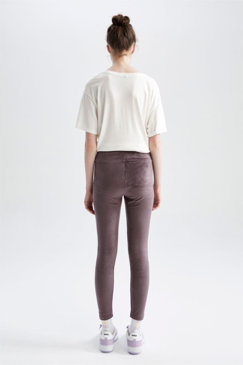 نساء بنفسجي فاتح ليجن مخمل