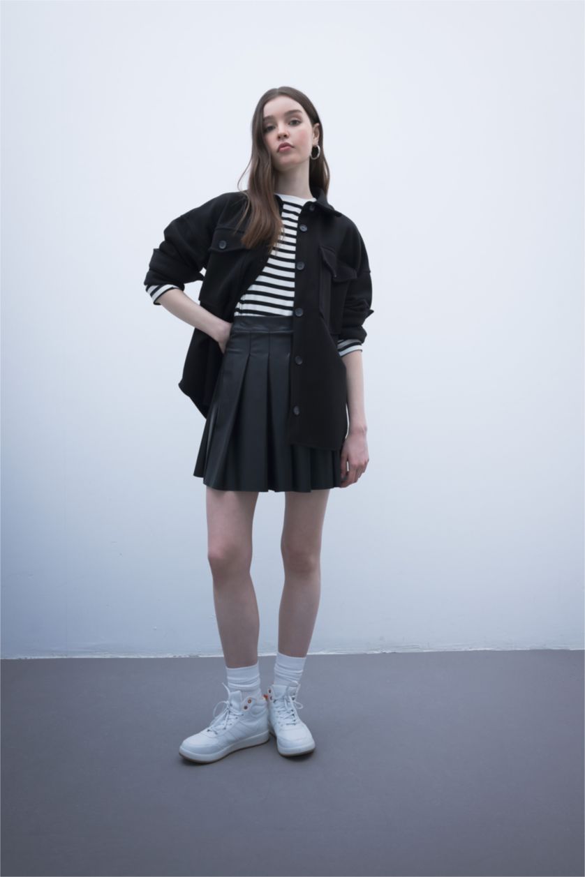 WOMAN Black Pleat Faux Leather Mini Knitted Skirt