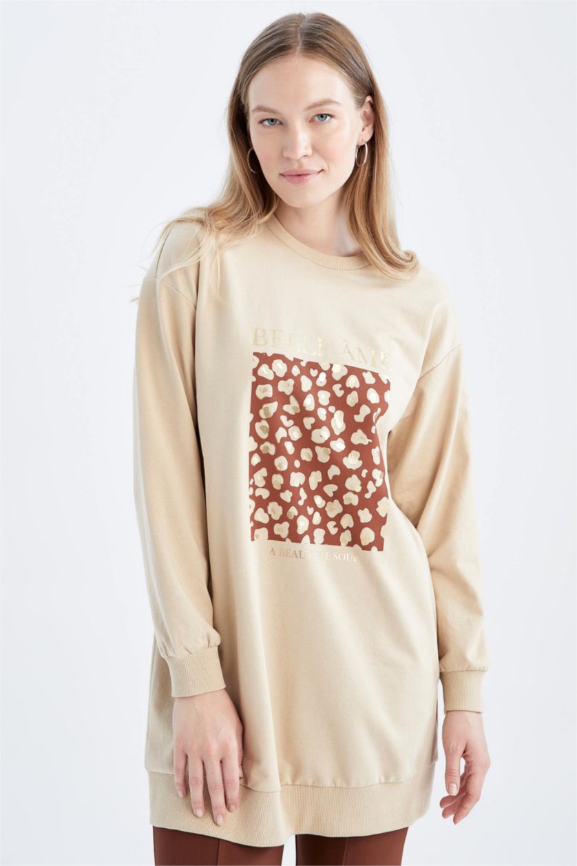 نساء بيج سويت تونيك قماش رقيق مطبوع قصة مريحة بياقة مستديرة