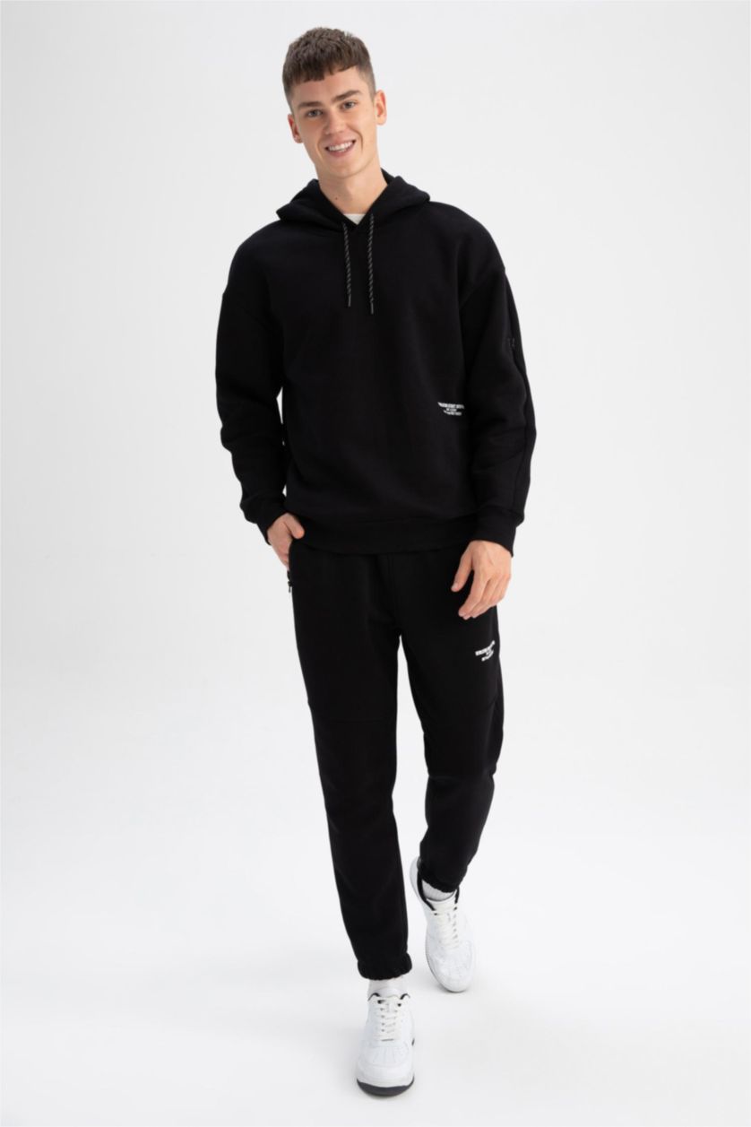 رجال أسود Regular Fit Trousers