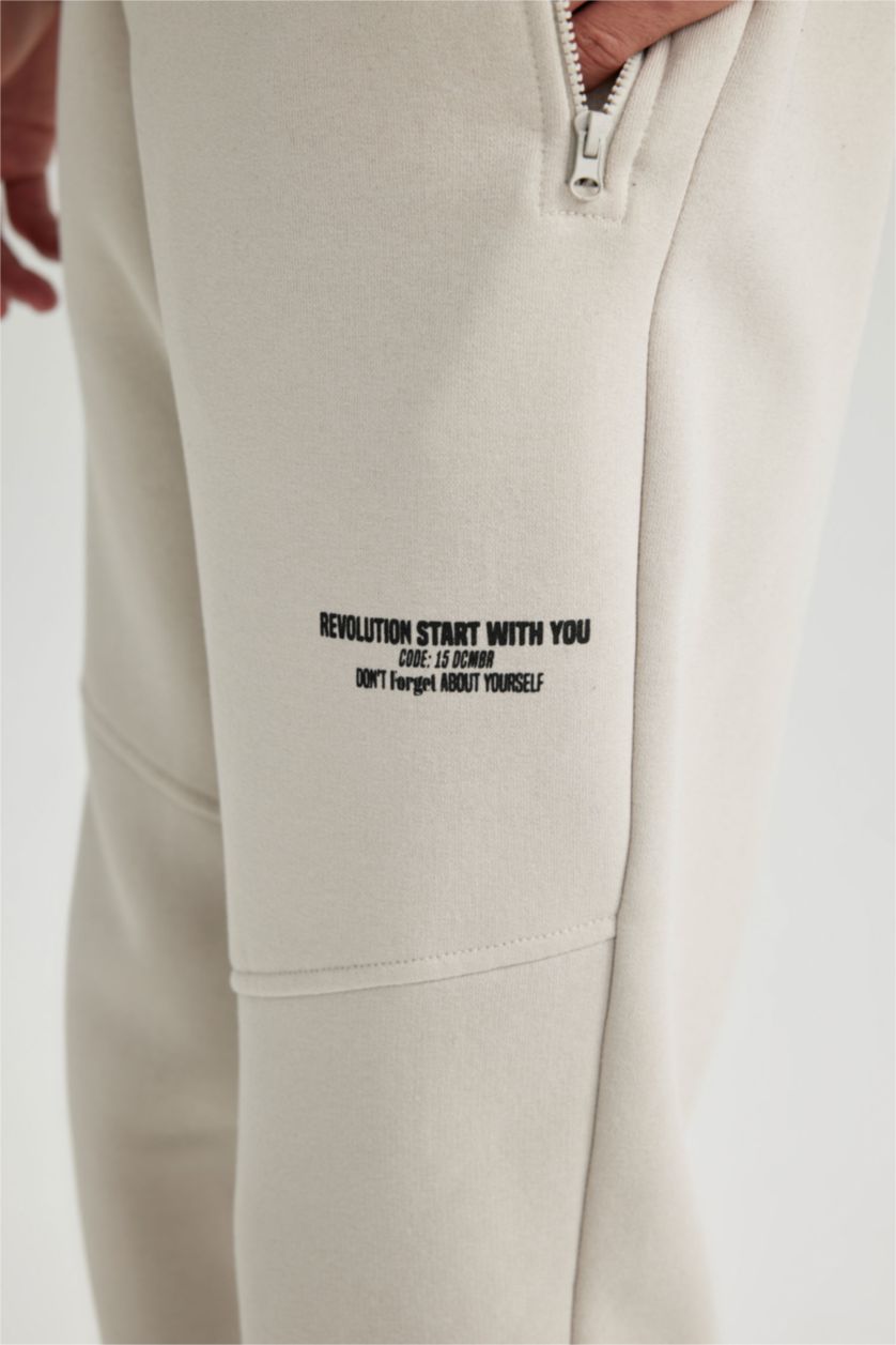 MAN Stone Regular Fit Trousers