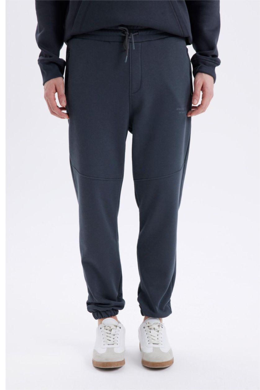 Man Anthracite Regular Fit Zipper Pocket Printed Trousers