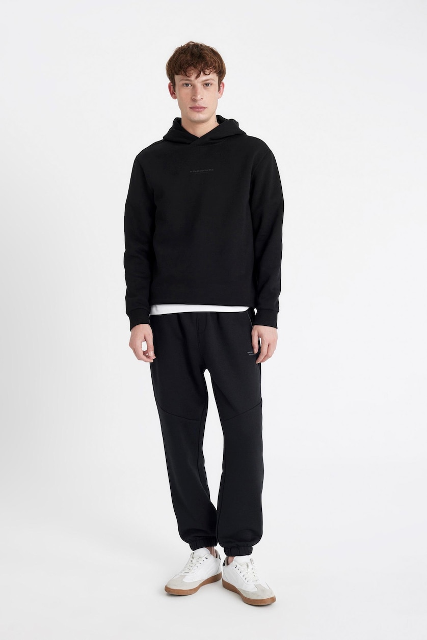 رجال أسود Regular Fit Trousers