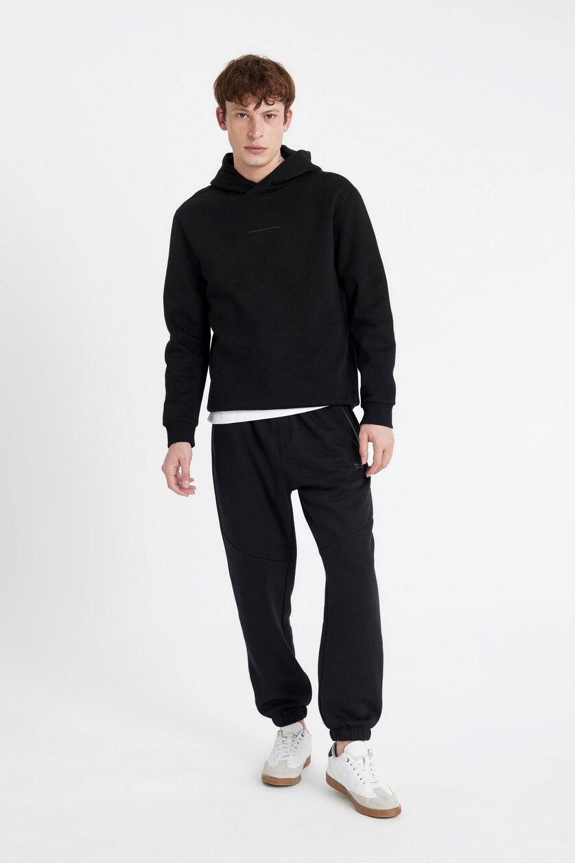 رجال أسود Regular Fit Trousers