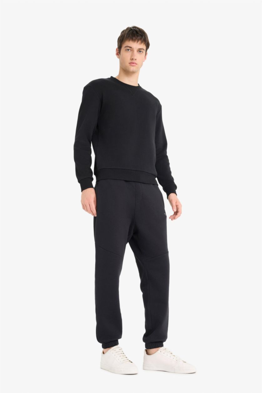 MAN Black Regular Fit Drawstring Waist Elastic Leg Sweatpants