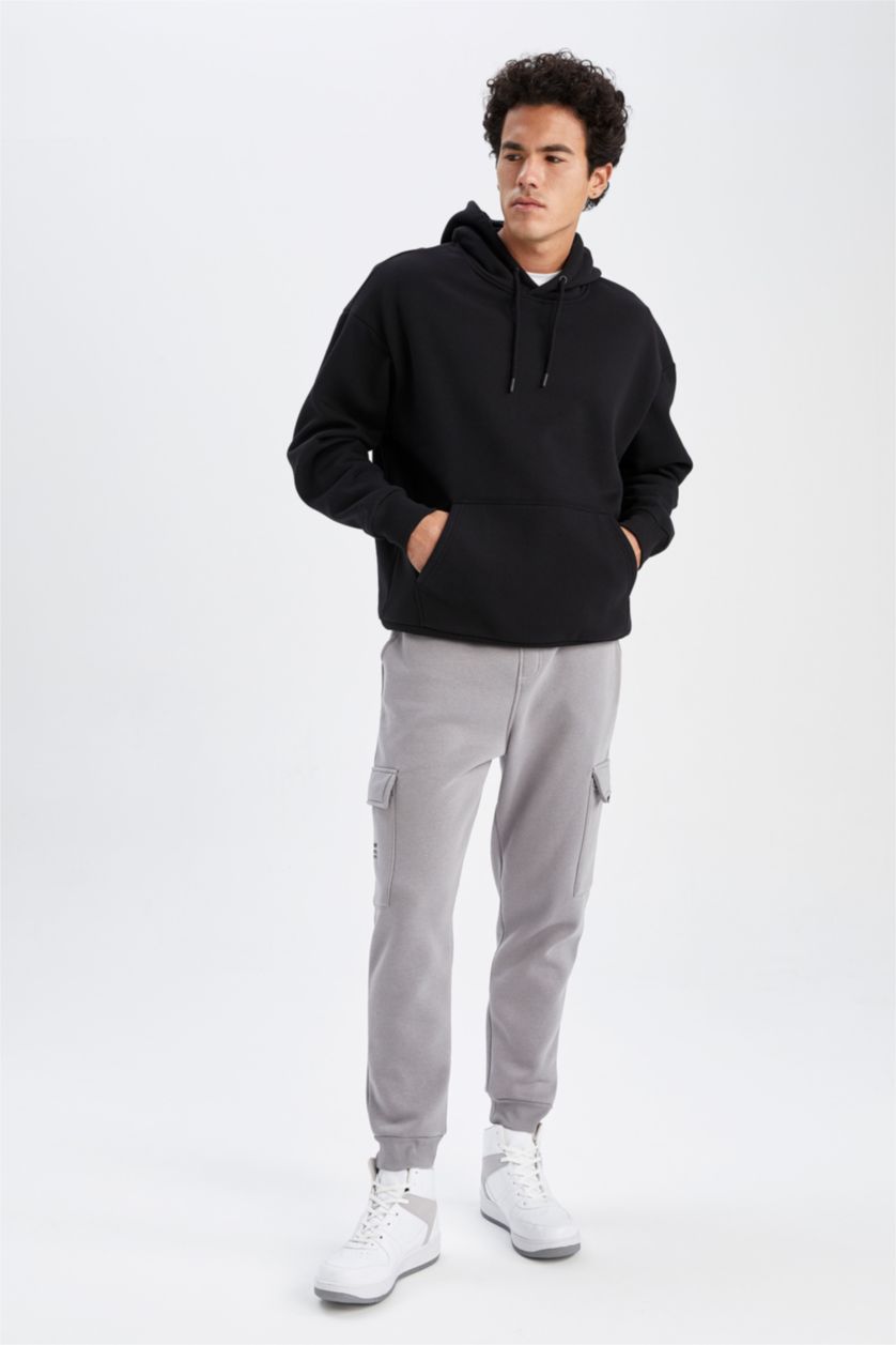 Man Grey Regular Fit Trousers