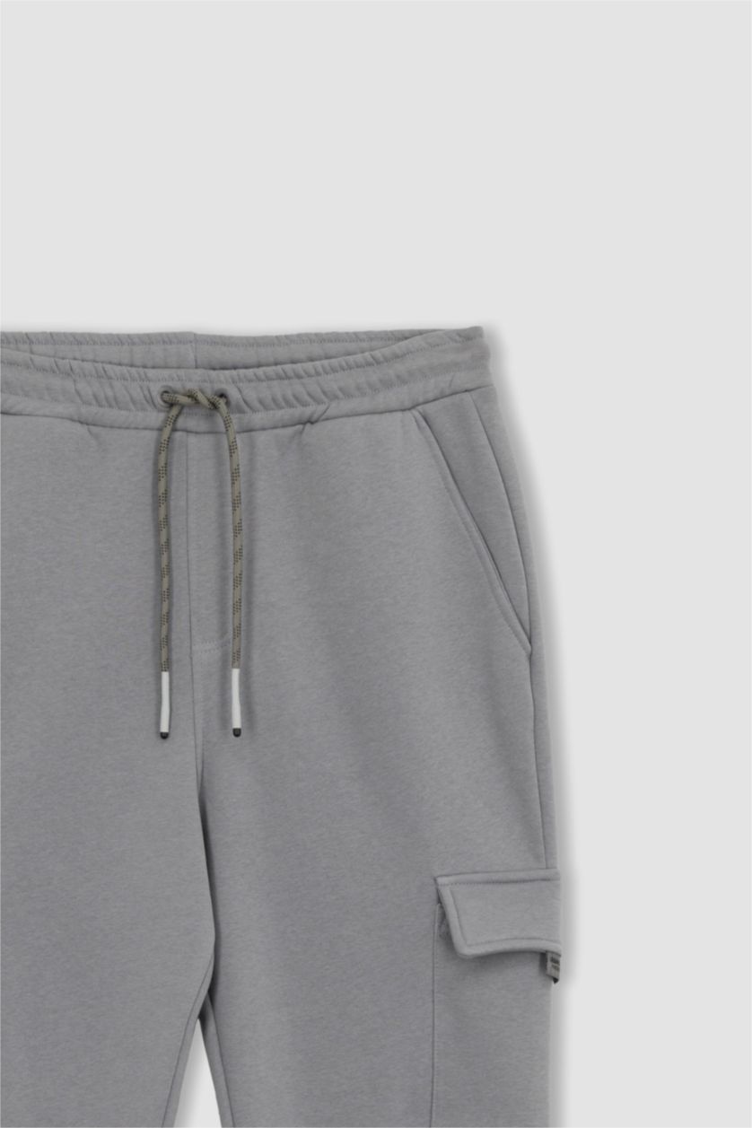 Man Grey Regular Fit Trousers