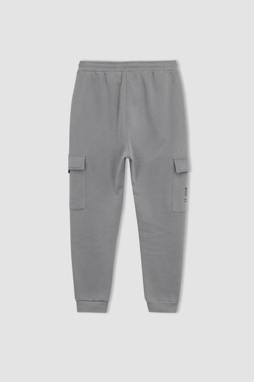 Man Grey Regular Fit Trousers