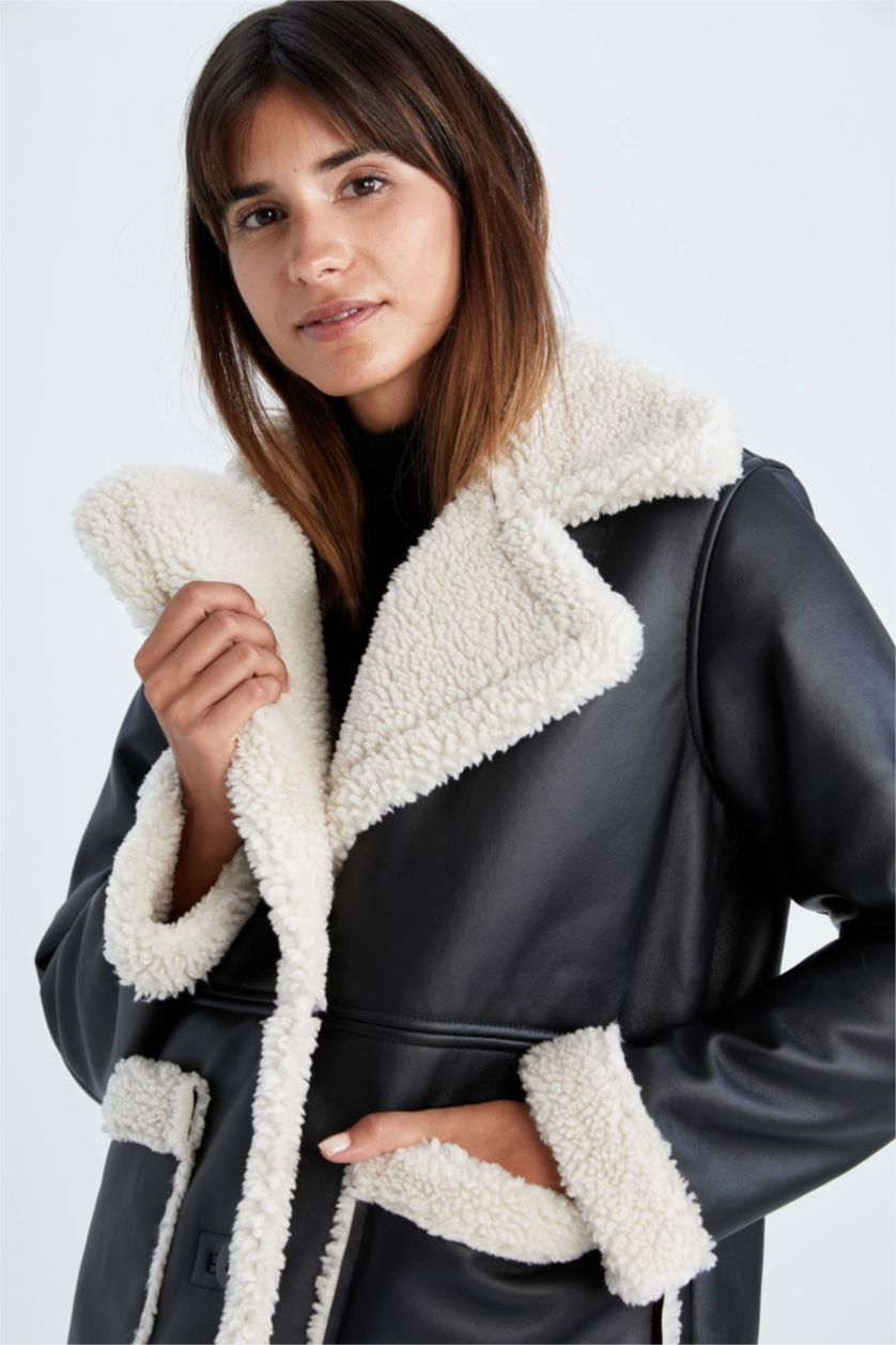 حريمي أسود Faux Leather Jacket