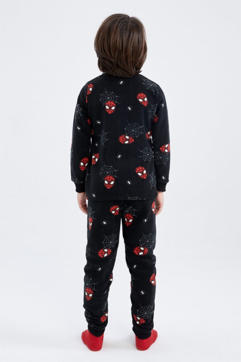 BOYS & TEENS Black Boy Marvel Spiderman Fleece Pajamas Set