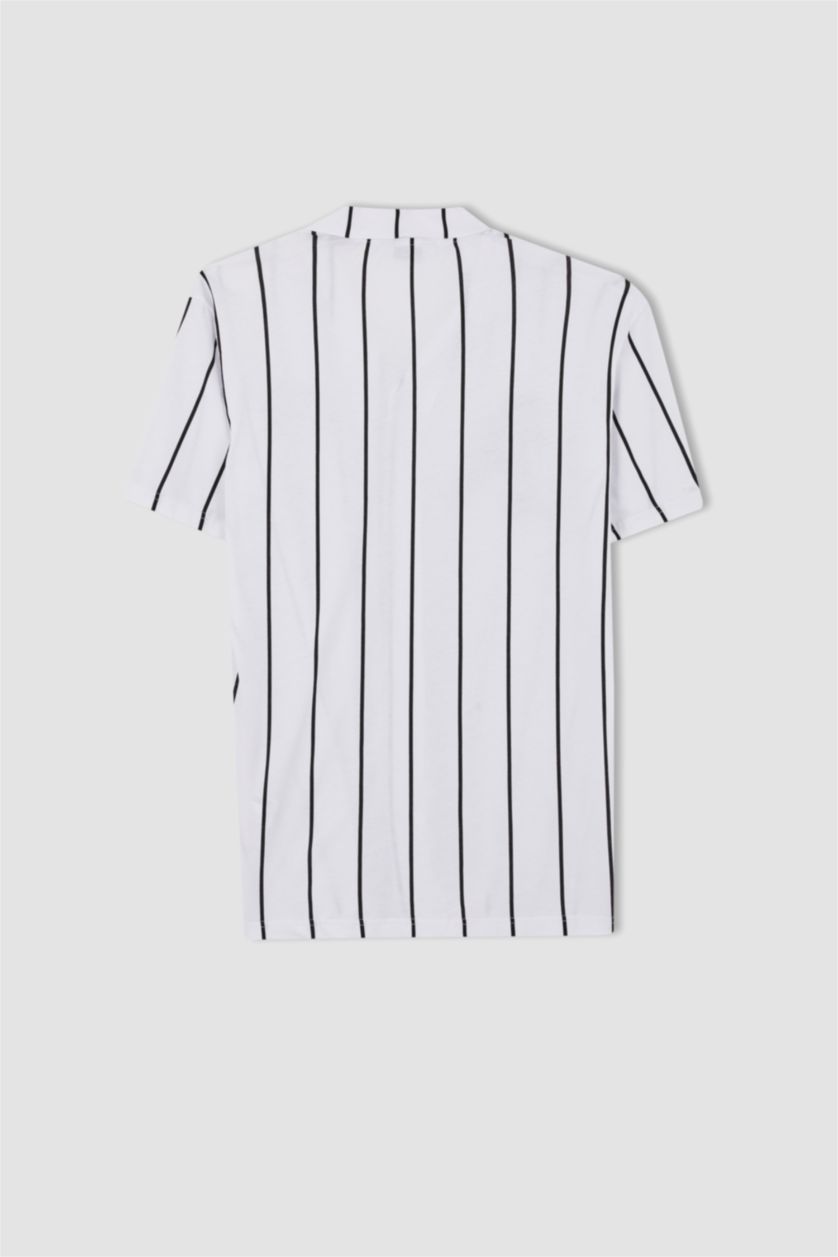 MAN White Regular Fit Apache Neck Printed Short Sleeve Shirt