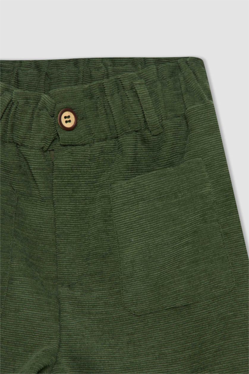 GIRLS & TEENS Dark Green Girl Velvet Shorts Socks Set - 2