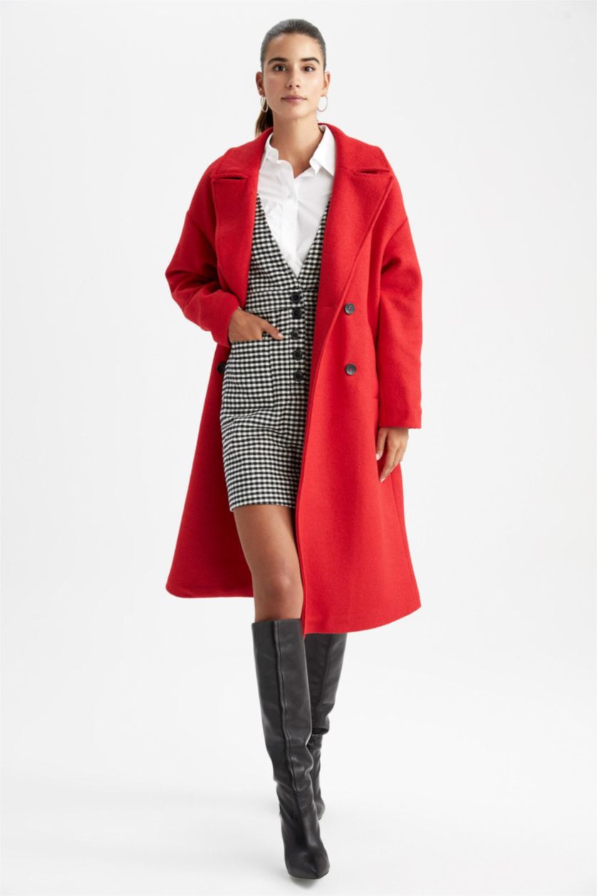 WOMAN Red Cachet
