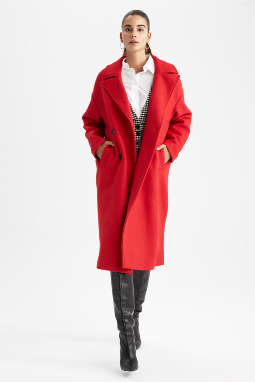 WOMAN Red Cachet