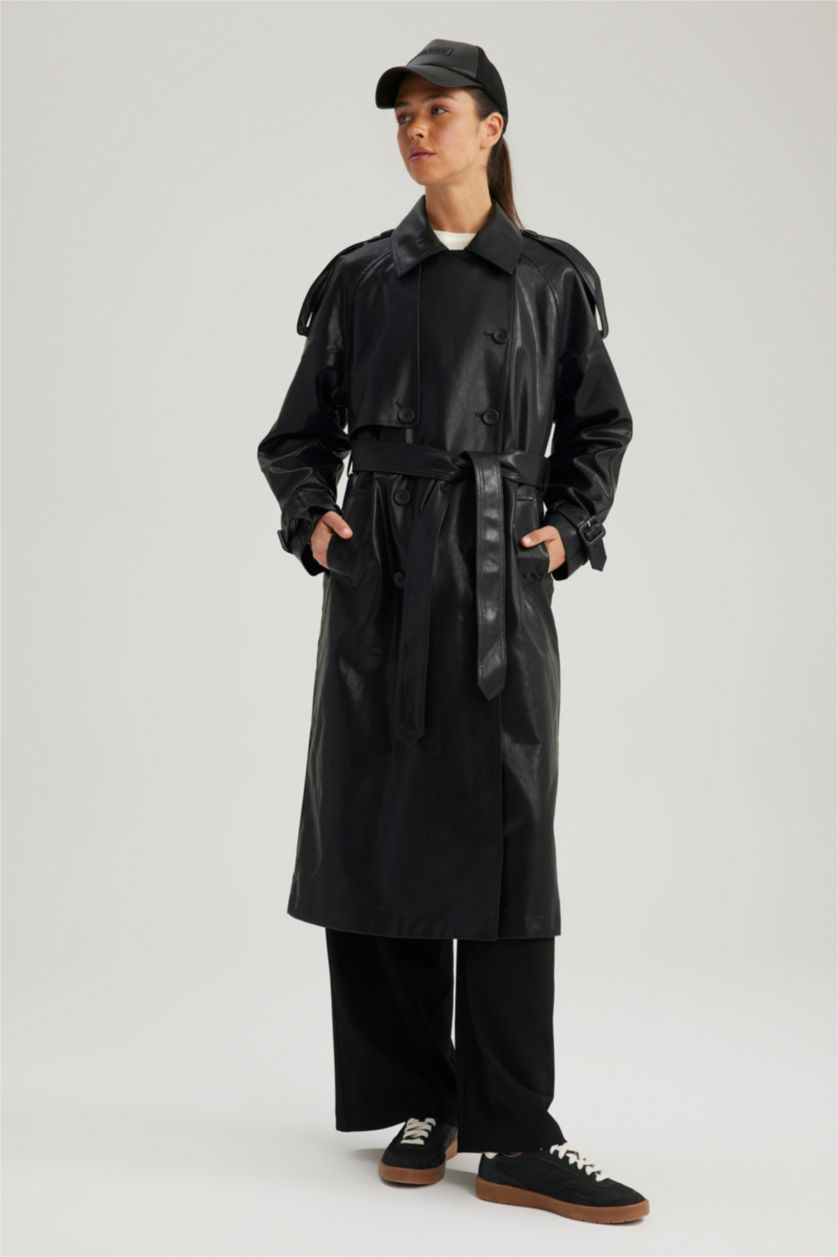 Kadın Siyah Su Geçirmez Regular Fıt Dokuma Trençkot