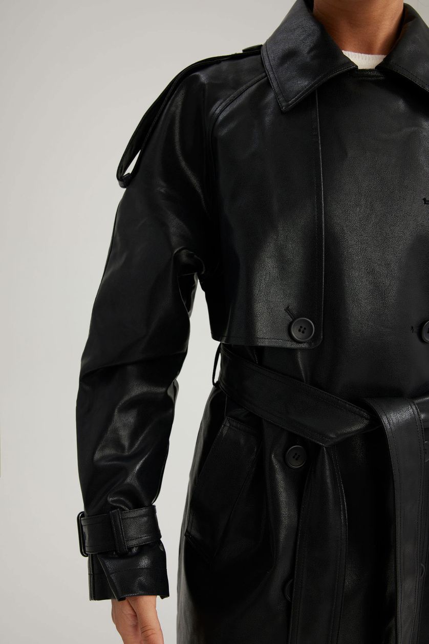 Kadın Siyah Su Geçirmez Regular Fıt Dokuma Trençkot