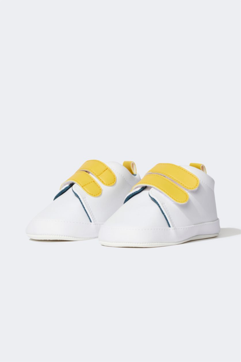 BABY BOY GOLD Baby Boy Flat Sole Sneaker