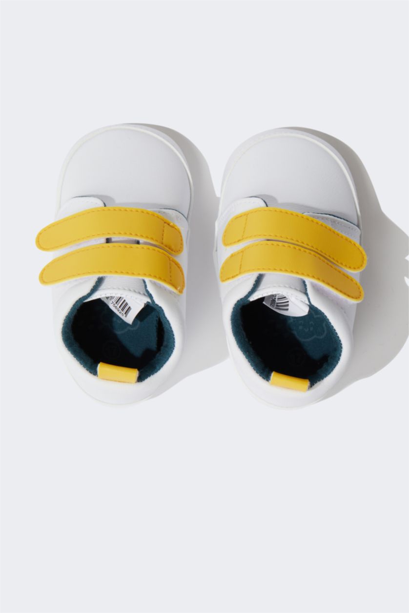 BABY BOY GOLD Baby Boy Flat Sole Sneaker