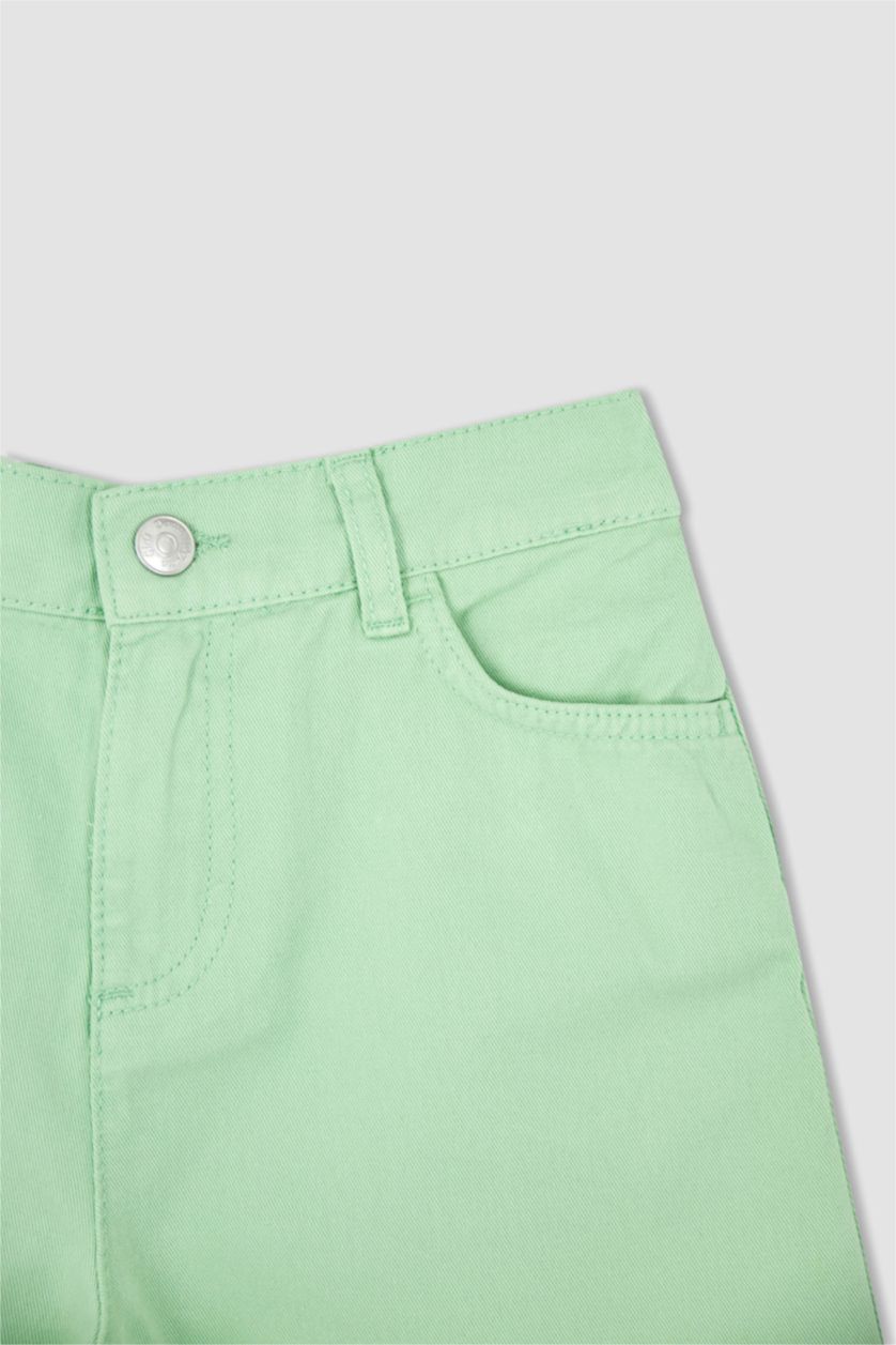 GIRLS & TEENS Green Girl Mom Fit Shorts