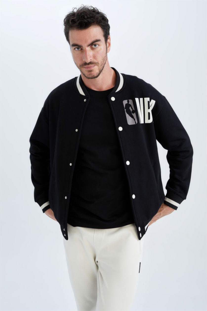 MAN Black College Collar Thick Sweatshirt Fabric Soft Hairy Inside NBA Licensed Cardigan