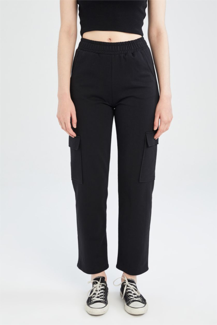 Kadın Siyah Coool Regular Fit Kargo Cepli Pantolon