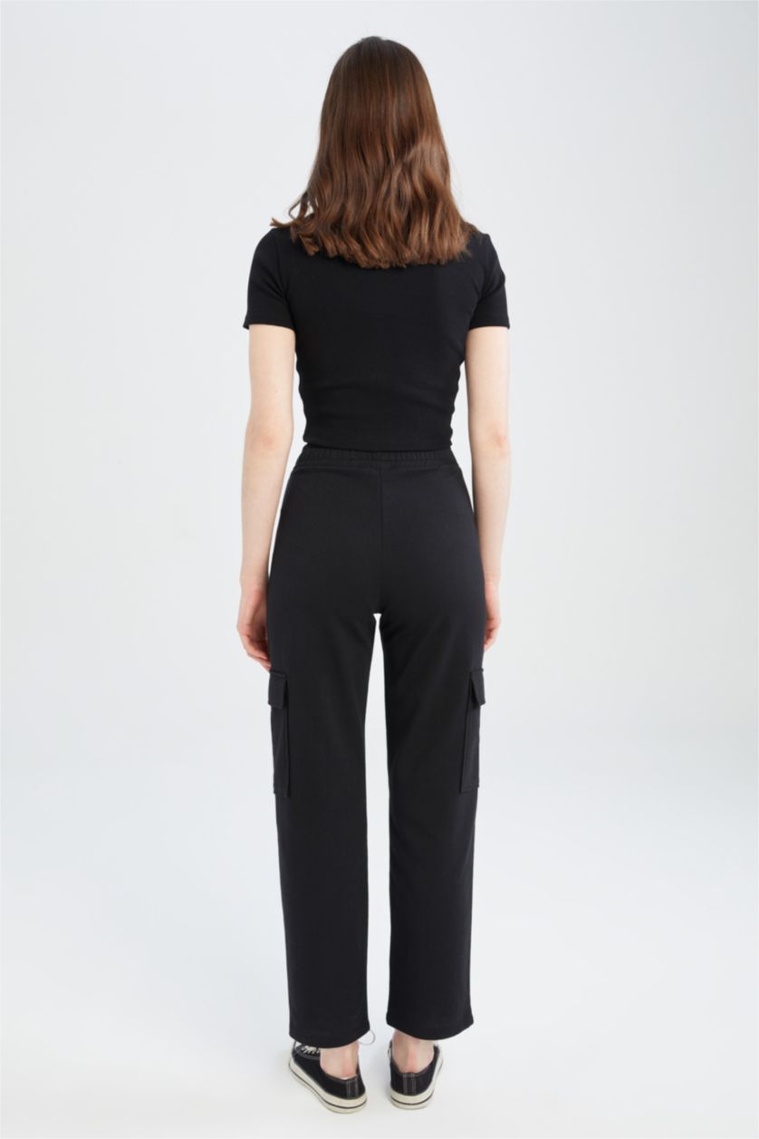 Kadın Siyah Coool Regular Fit Kargo Cepli Pantolon