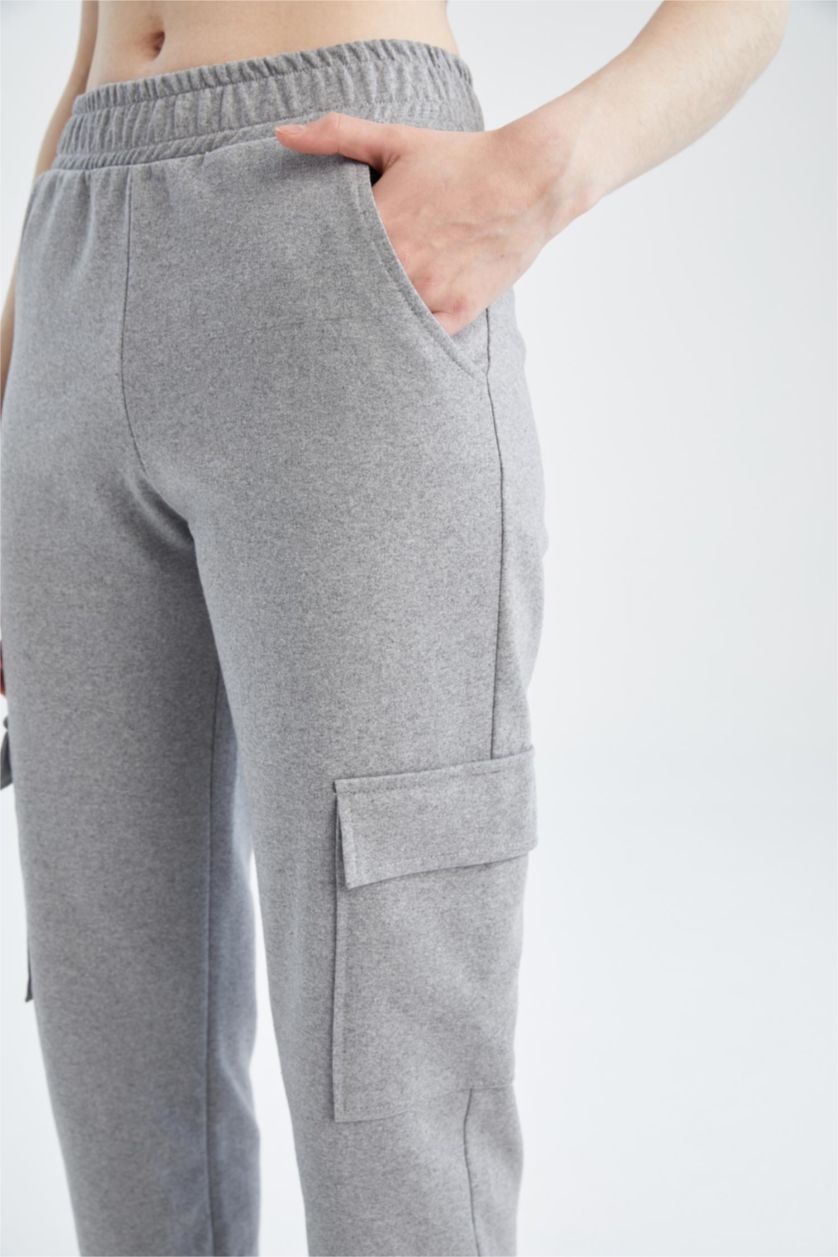 Kadın Açık Gri Coool Regular Fit Kargo Cepli Pantolon