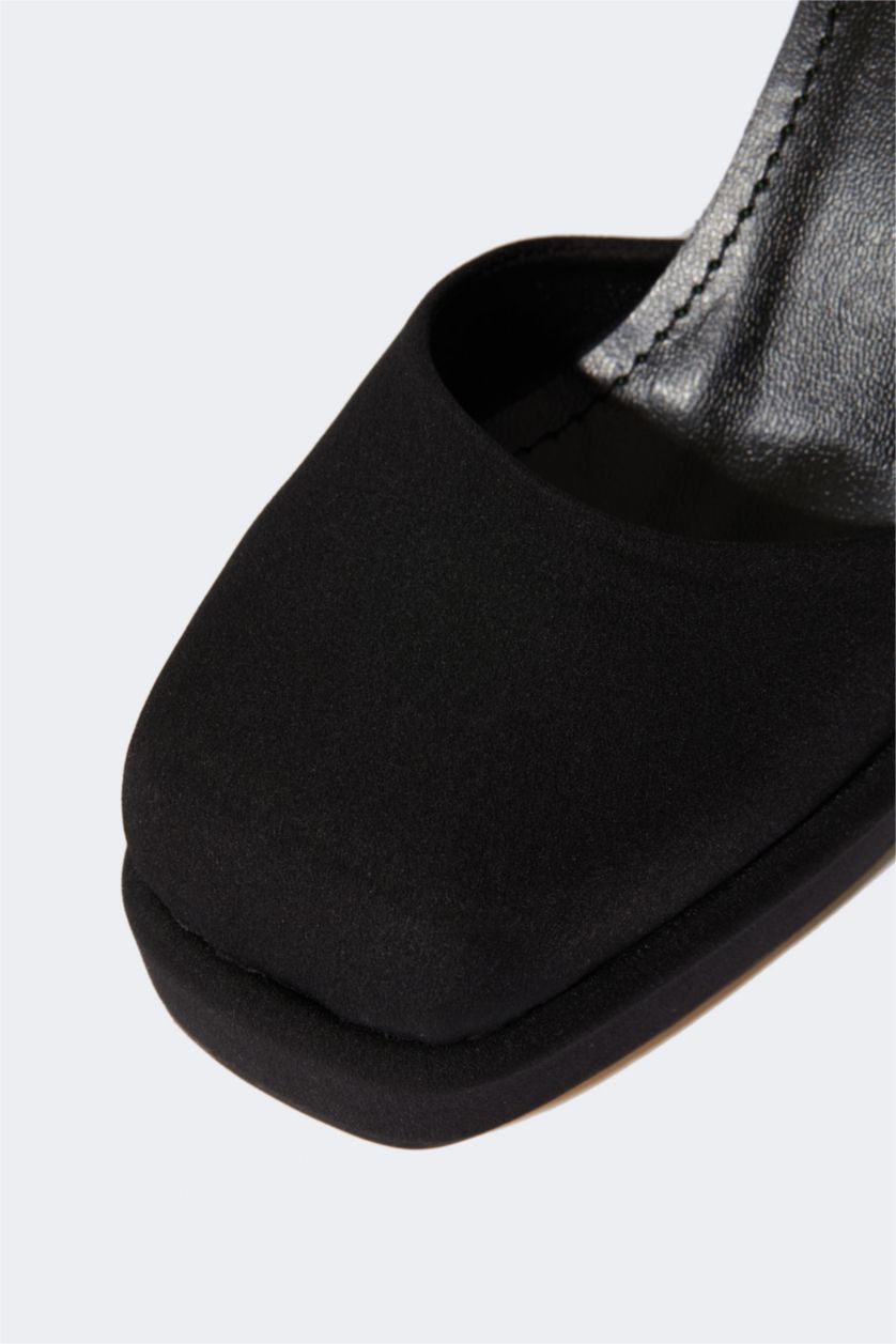 Kadın Siyah Kadın Tek Bantlı Yüksek Topuklu Ayakkabı