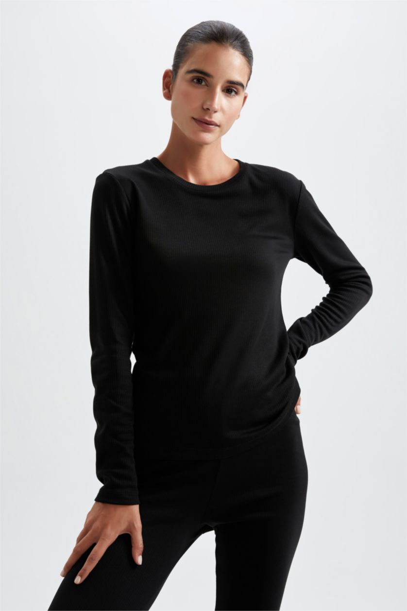 FEMME Noir Slim Fit Thermal Knitted Tops