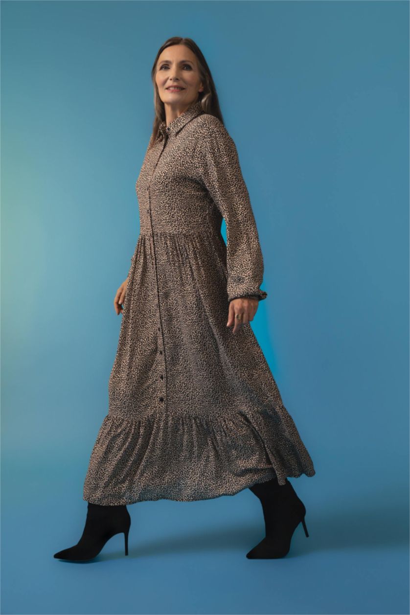 Kadın Açık Bej Gömlek Yaka Leopar Desenli Maxi Uzun Kollu Elbise
